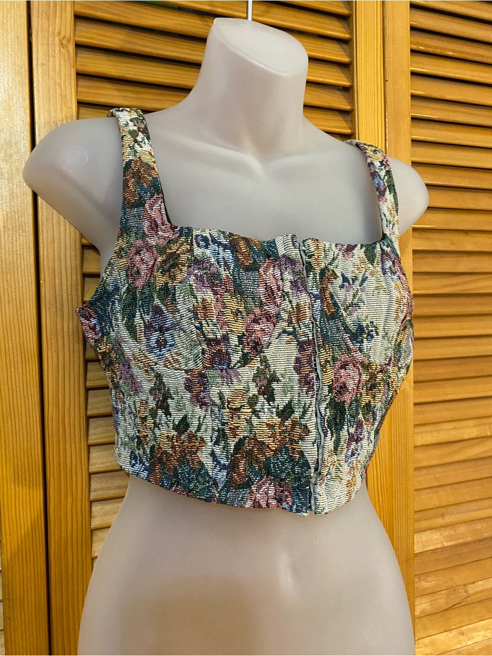 Wild Fable: Floral, embroidered crop top